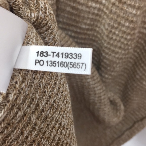 Tommy Bahama Isidro V-Neck Classic Fit Sweater - Picture 6 of 7